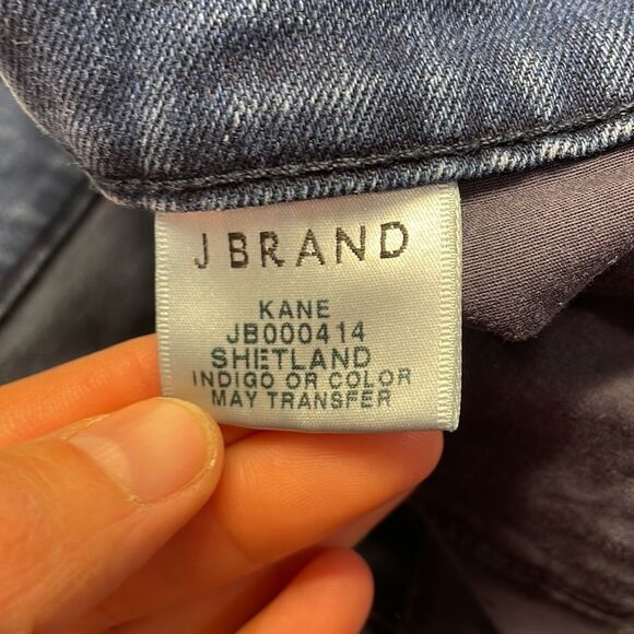 J Brand woman’s denim cut off shorts - Picture 8 of 12